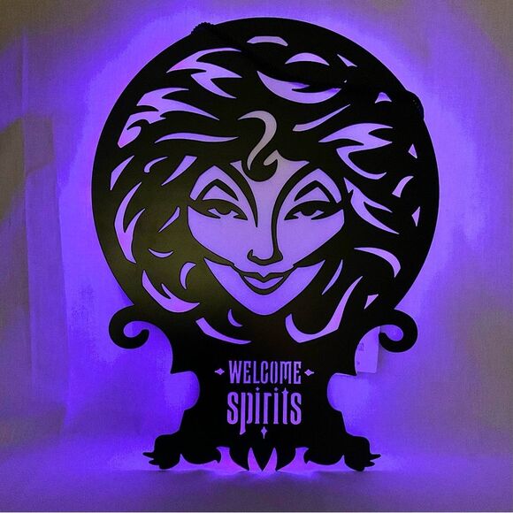 Disney Haunted Mansion Halloween Sign Madam Leota Light Up LED 11 x 16 New - Picture 1 of 8